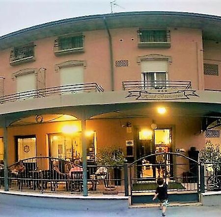 Hotel Biancospino Rimini Exterior photo