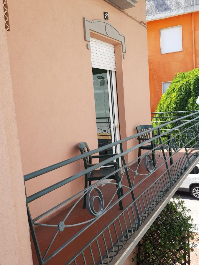 Hotel Biancospino Rimini Exterior photo